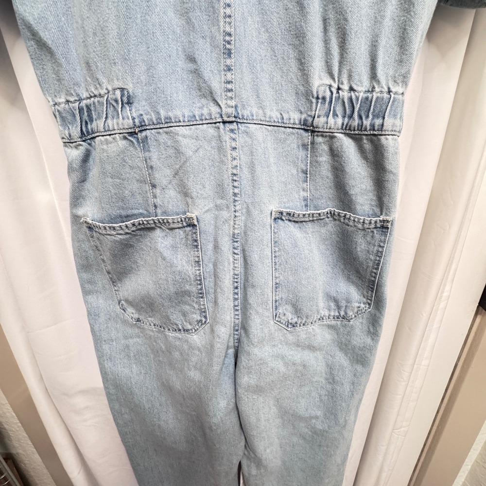 We The Free Free People Denim Short Sleeve Jumpsuit Light Wash Blue Medium - Picture 7 of 11